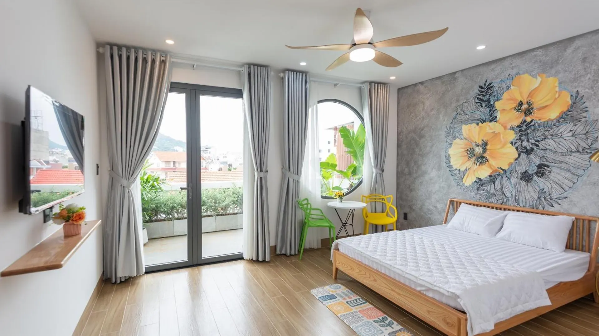 Villa 16 Nh - Di Bo Ra Bien Thuy Van 200 Met - Free Bida - Phong Karaoke - Xong Hoi Vung Tau Vietnam